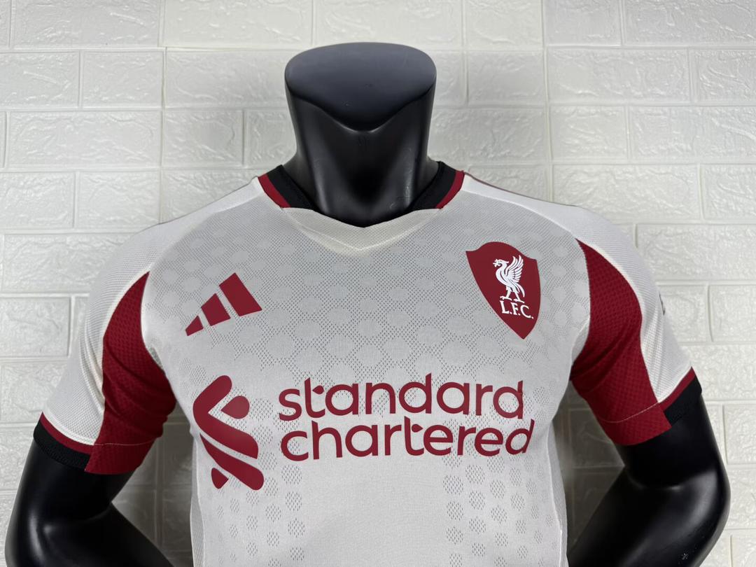 Liverpool Borte 25/26