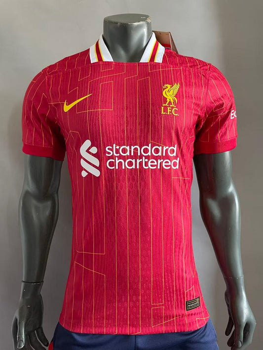 Liverpool Hjemme 24/25