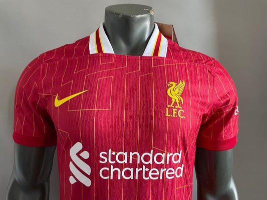 Liverpool Hjemme 24/25