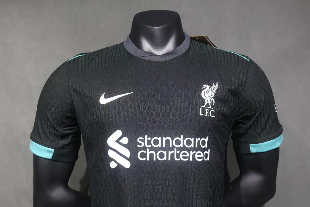 Liverpool Borte 24/25