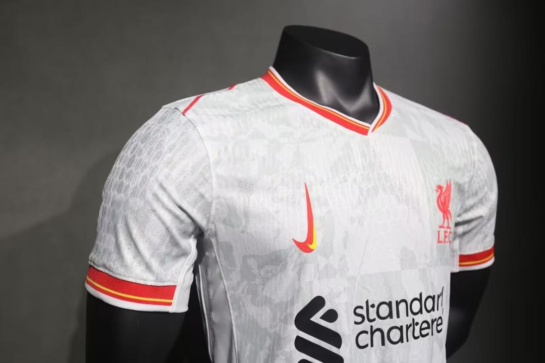 Liverpool Tredje 24/25