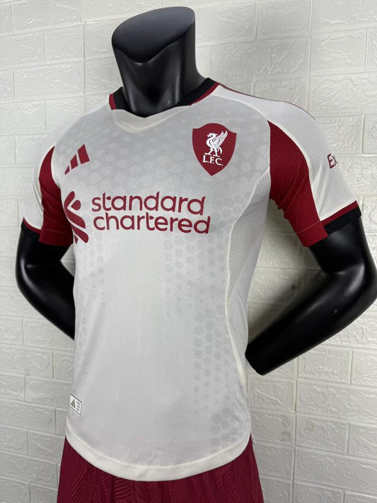 Liverpool Borte 25/26