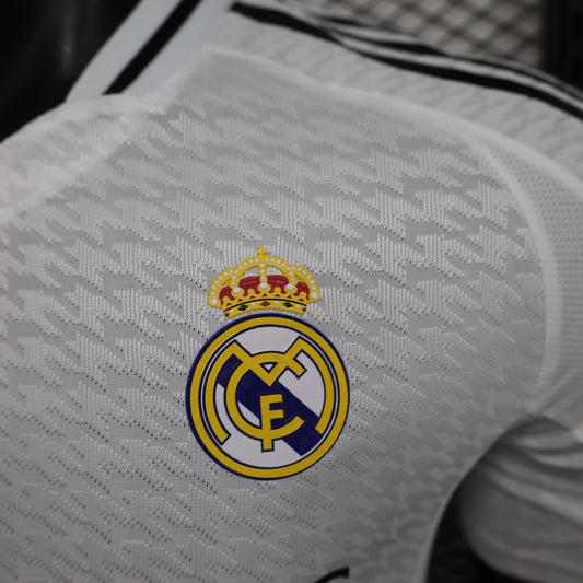 Real Madrid Hjemme 24/25